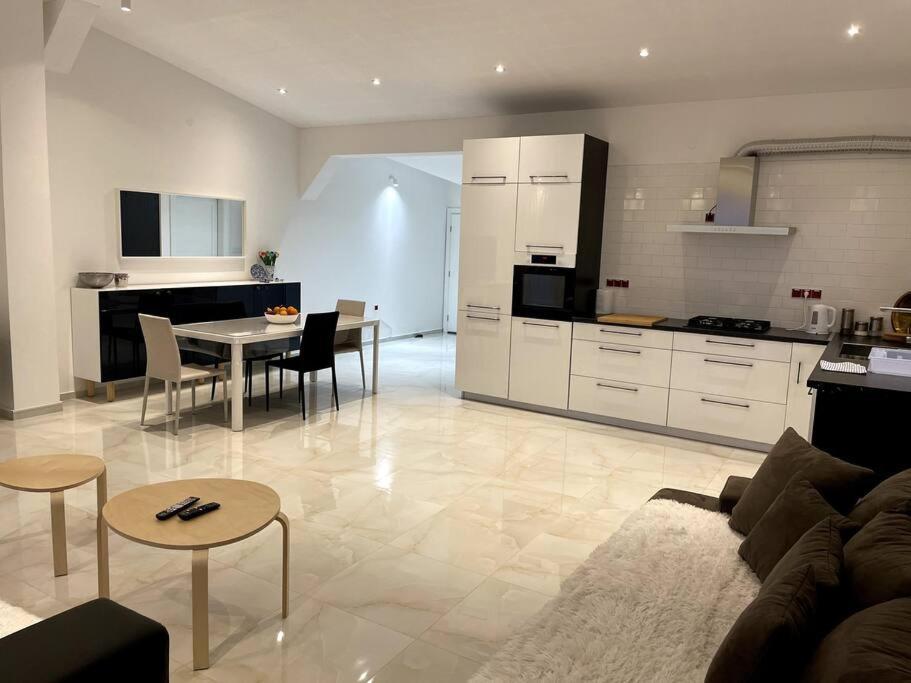 Lux House Olga Ruma Quarto foto