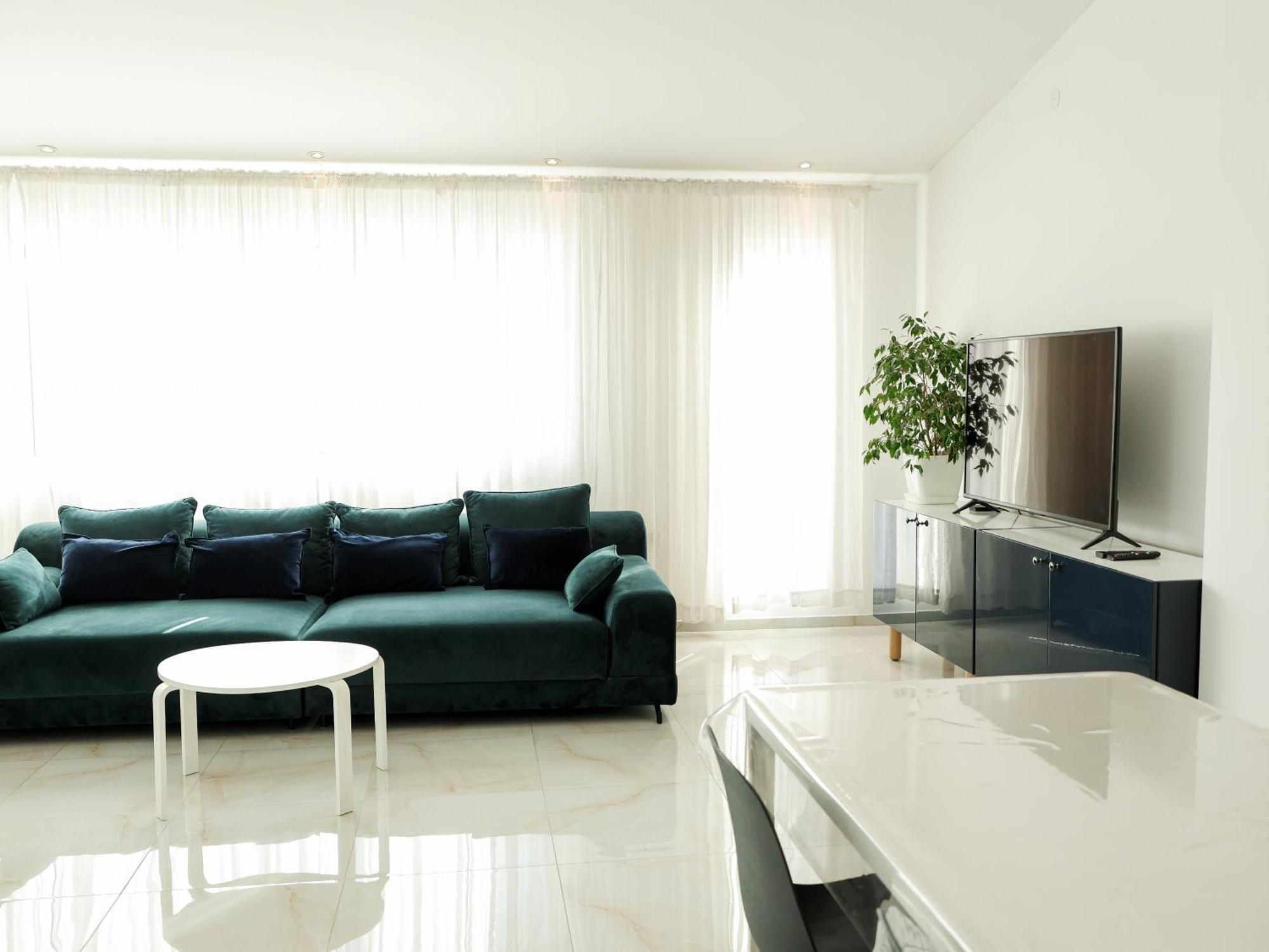 Lux House Olga Ruma Exterior foto